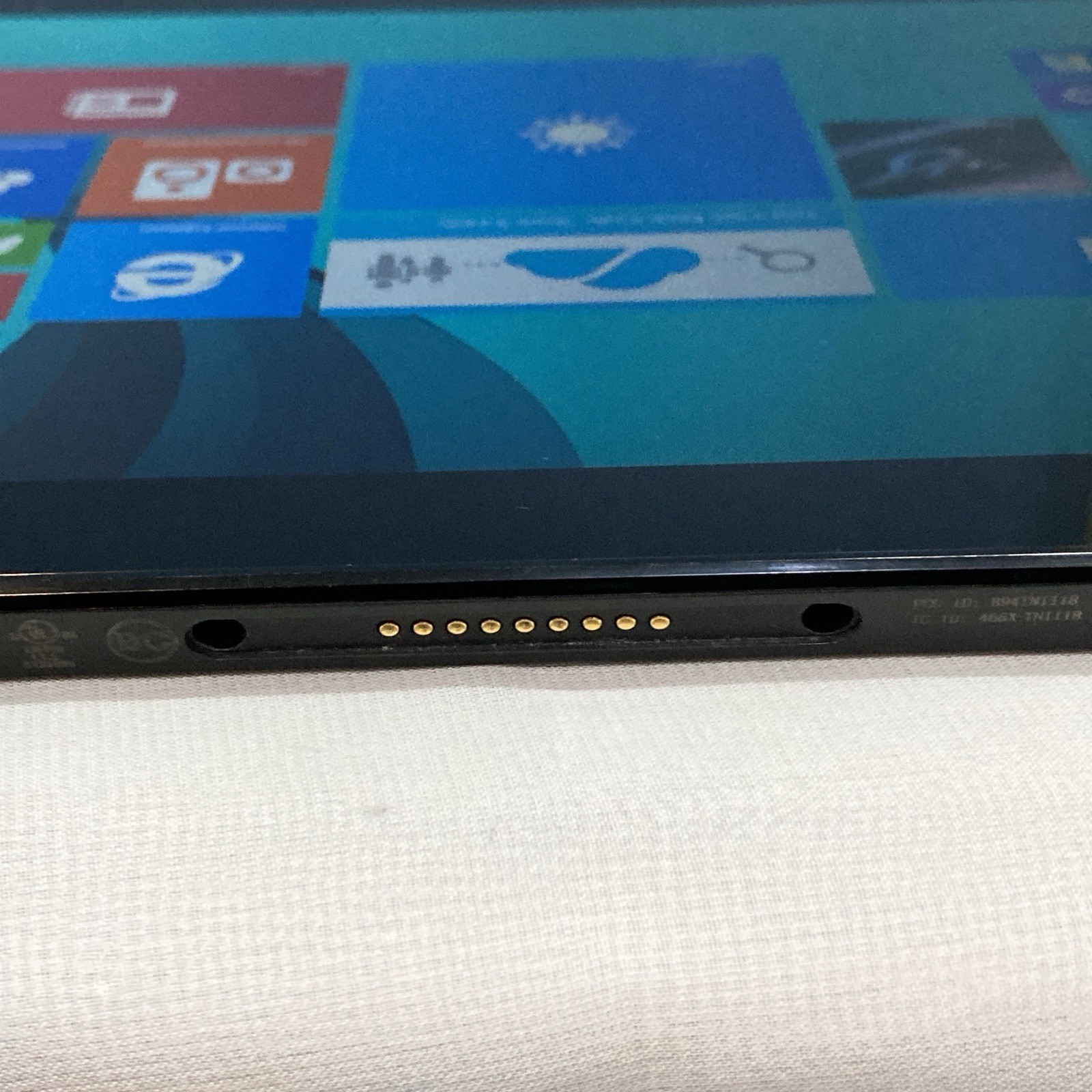 HP Pavilion X2 10.1” PC Tablet Laptop, Intel Atom, 32GB eMMC, 2GB RAM, Win 8.1