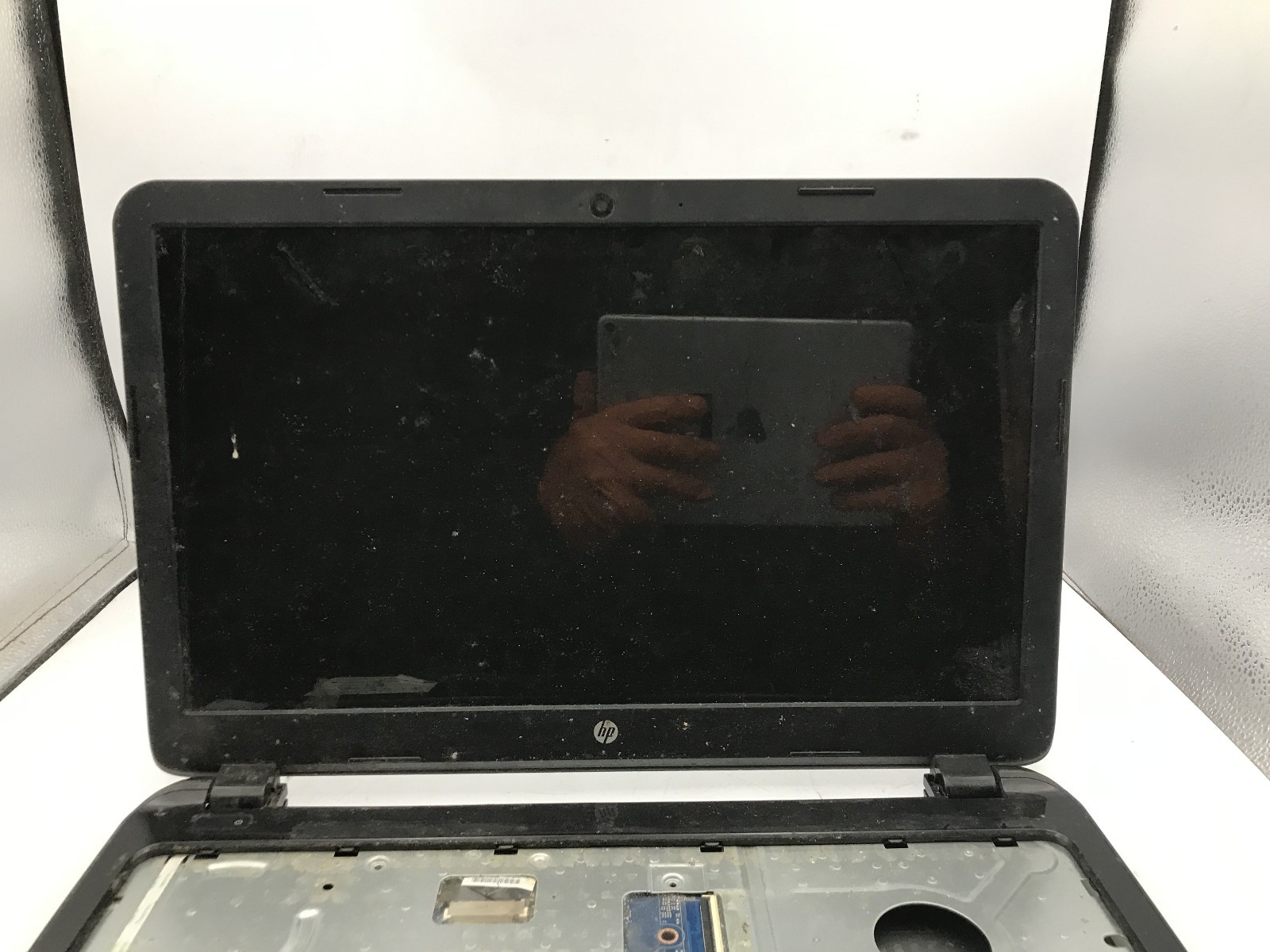 HP PAVILLION 15 – FOR PARTS/REPAIR – AMD E SERIES – NO RAM – READ DESCRIP – BB!!