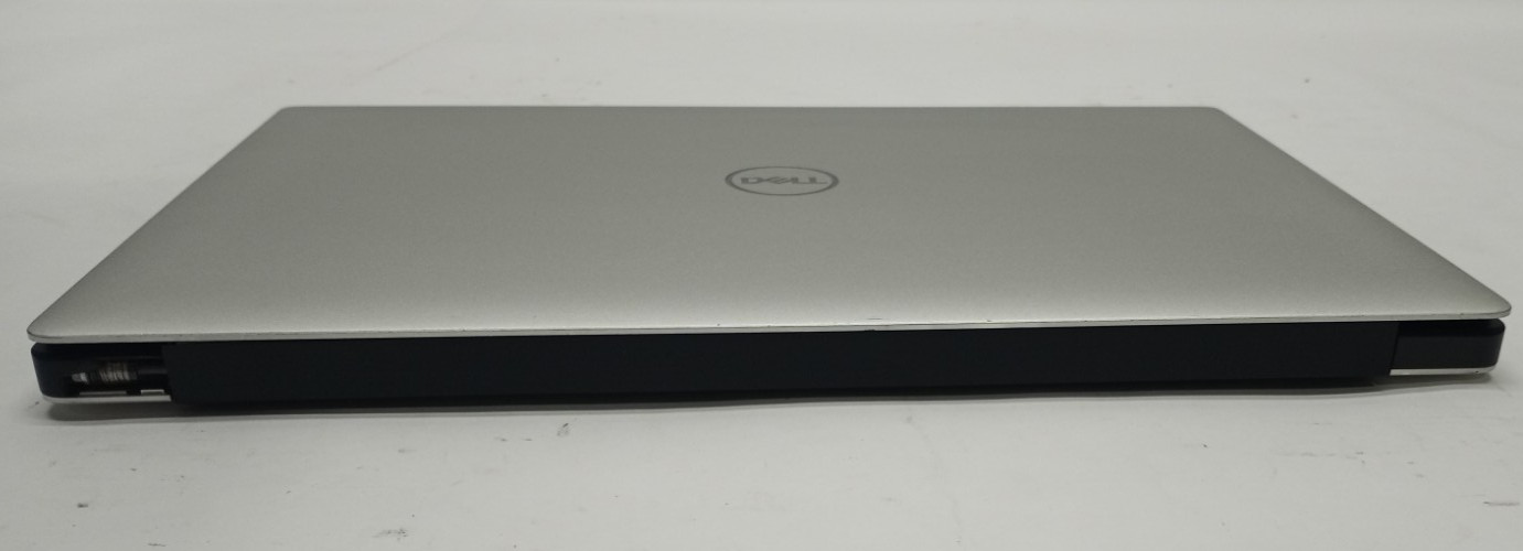 Dell XPS 15 7590 15.6″FHD i5-9300H@2.40GHz 8GB RAM 256GB NVMe Win11Pro MC481*!