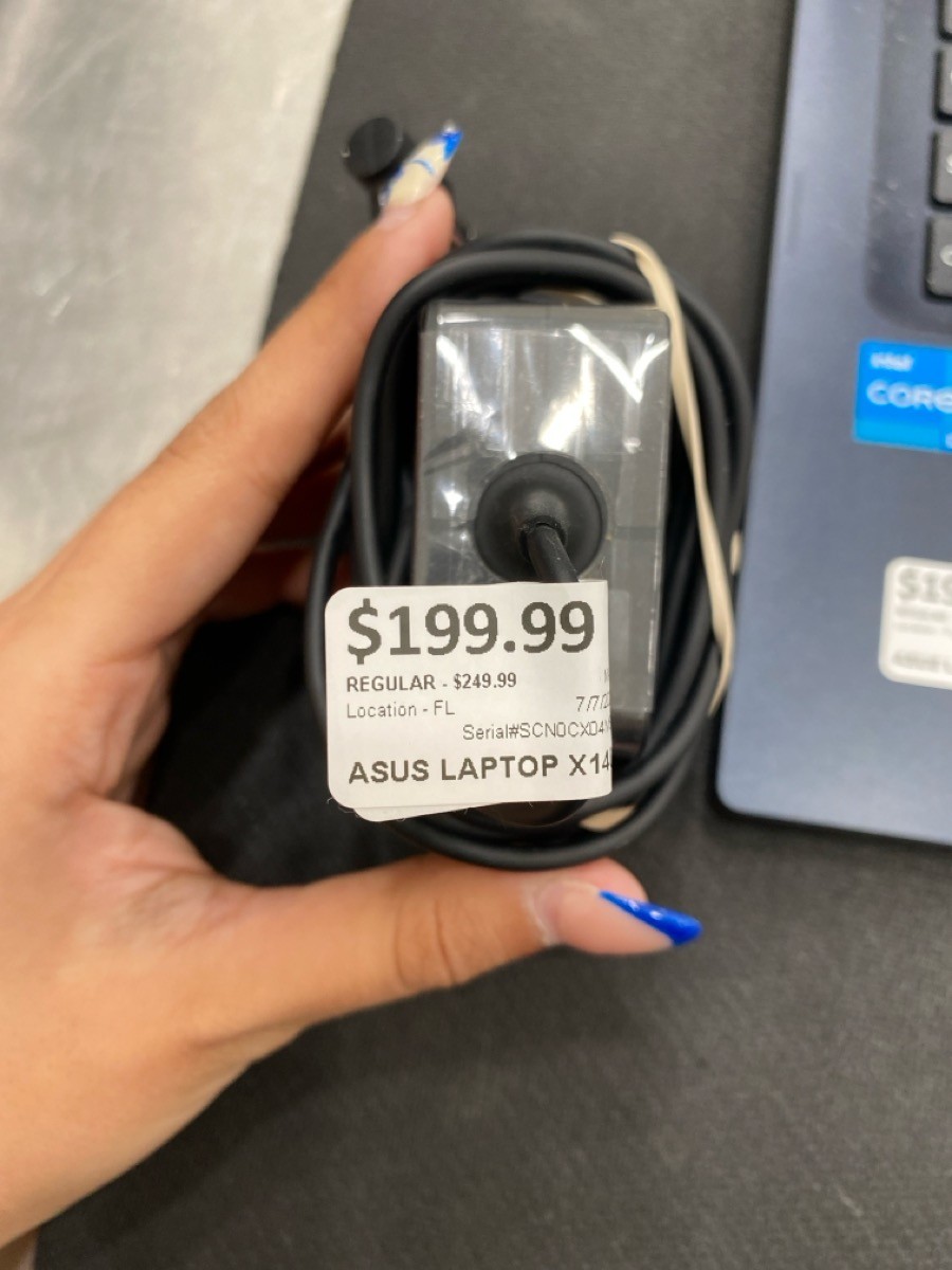 ASUS X1404V (HPS016478)