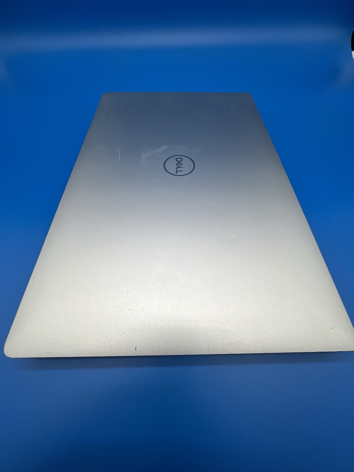 Dell XPS 15 7590 15.6” i5-9300H 8GB RAM 256GB SSD Windows 11 Pro
