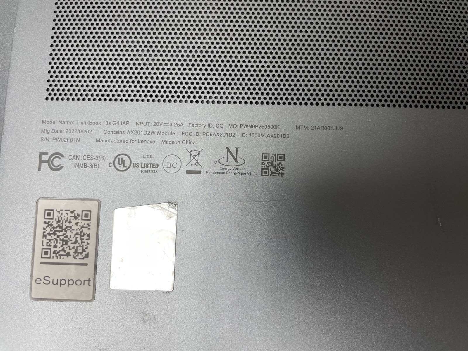 Lenovo ThinkBook 13s G4 IAP Intel Core i5-1240P 8GB RAM NO SSD Bio Lock Parts