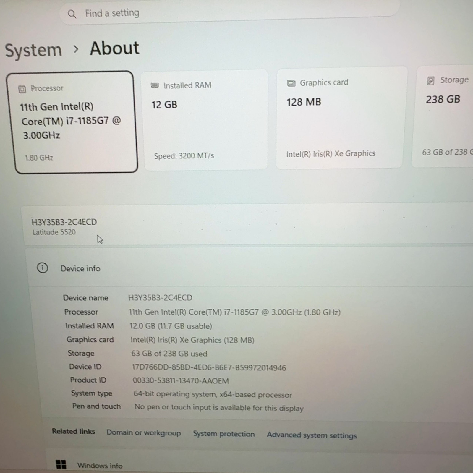 Dell Latitude 5520 15.6″Core i7-1185G7 12GB RAM 256GB SSD Win 11