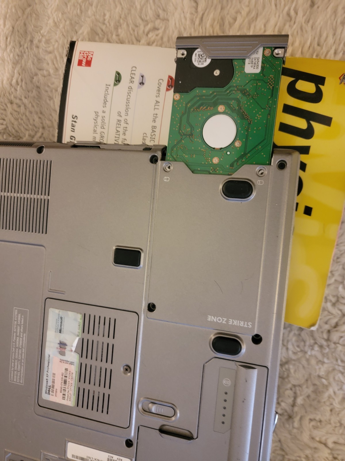 Dell D820 Lattitude Laptop – Intel Centrino Duo- Passed Tests on XP- for PARTS