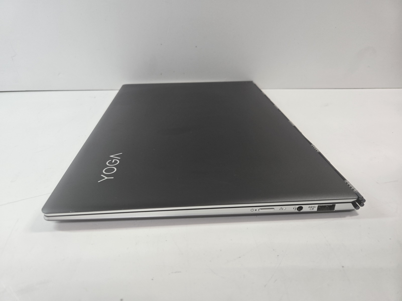 Lenovo Yoga 910-13IKB 4K Touch i7-7500U @2.7GHz 16GB 256GB SSD Win11 pro