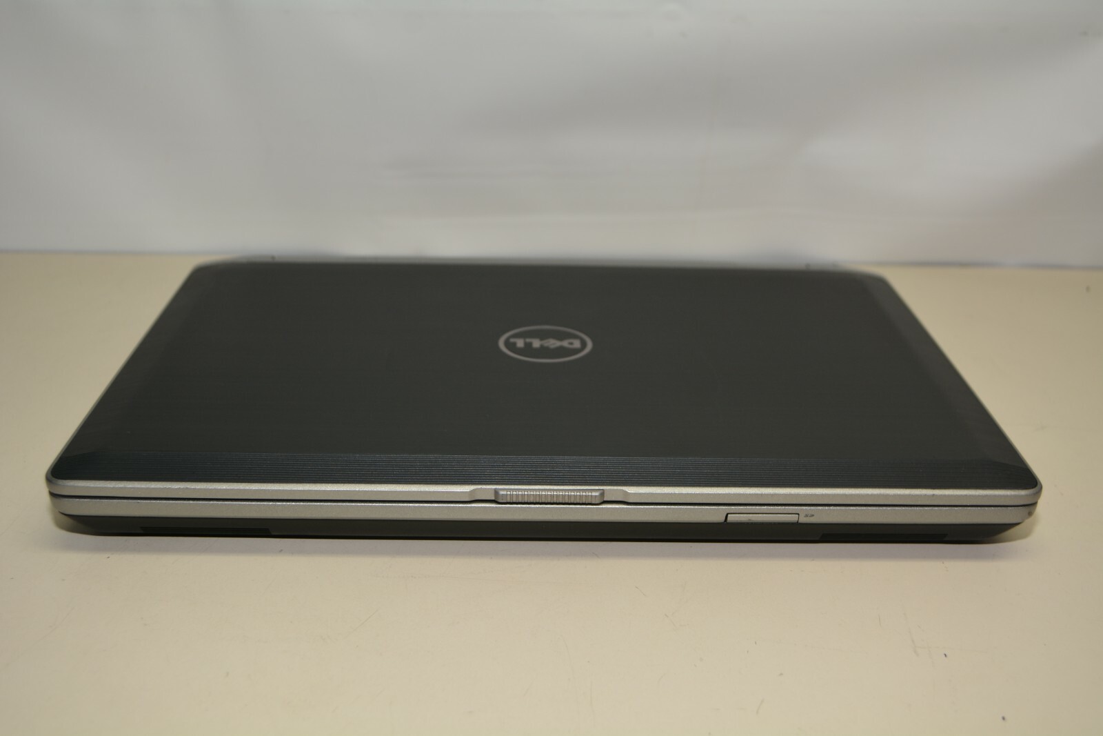Dell Latitude E6420 Intel Core i7-2620M 2.70GHz 4GB RAM No HD #L224