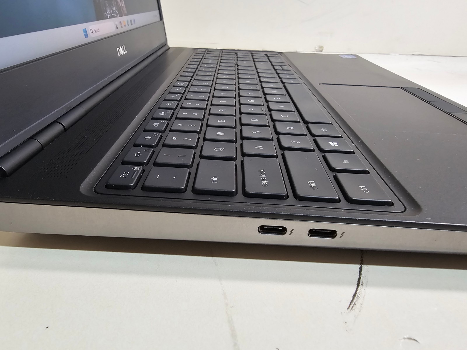Dell Precision 7560 Laptop – 2.5 GHz i7-11850H 32GB 512GB Cam T1200 15.6″ – SP18