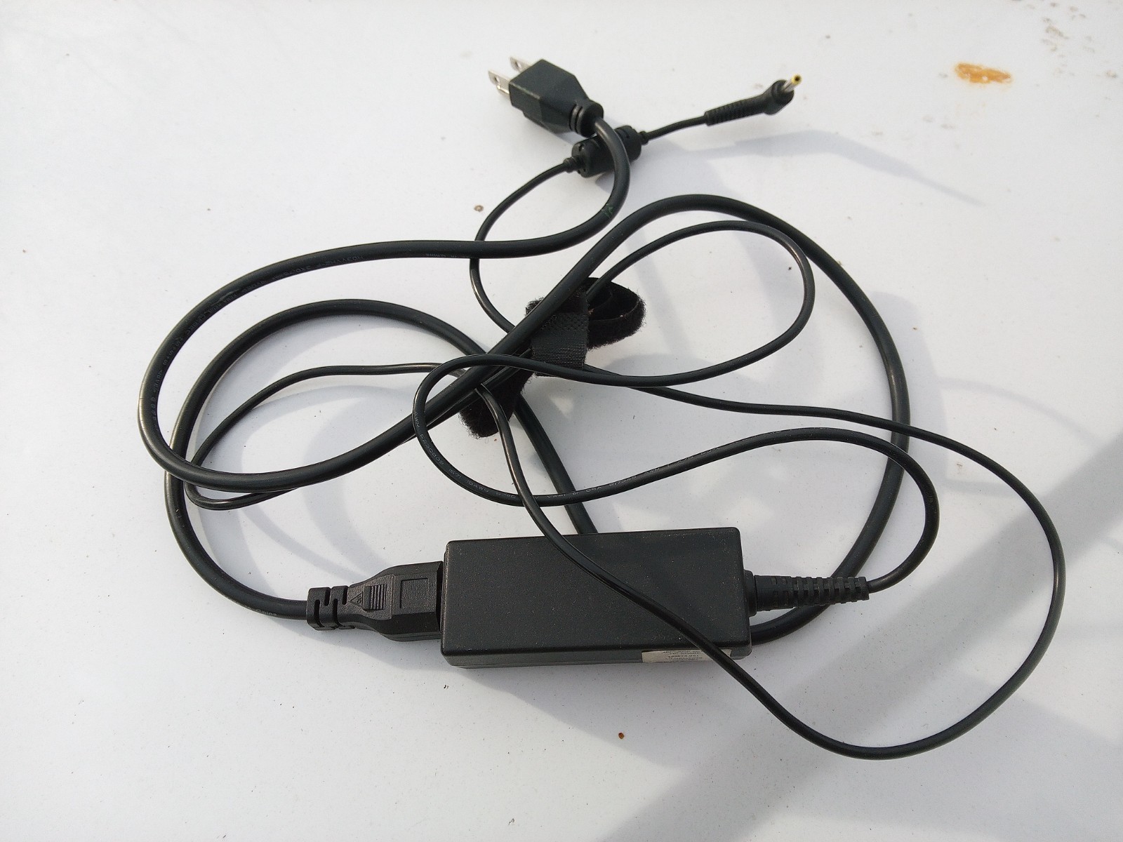 HP Compaq Mini CQ10 INTEL ATOM N270 2GB RAM Upgrade – New battery (12Hrs)
