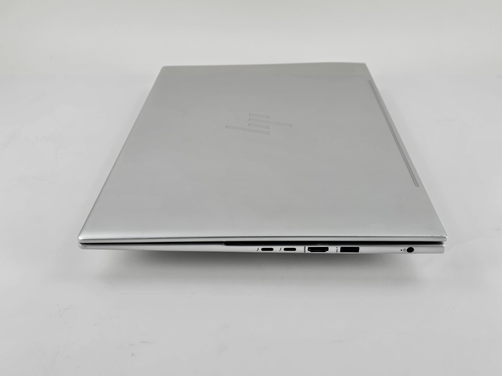 HP ENVY 16″ 120Hz Touch (Intel i7-13700H, 16GB, 1TB SSD, RTX 4060) – Used – READ