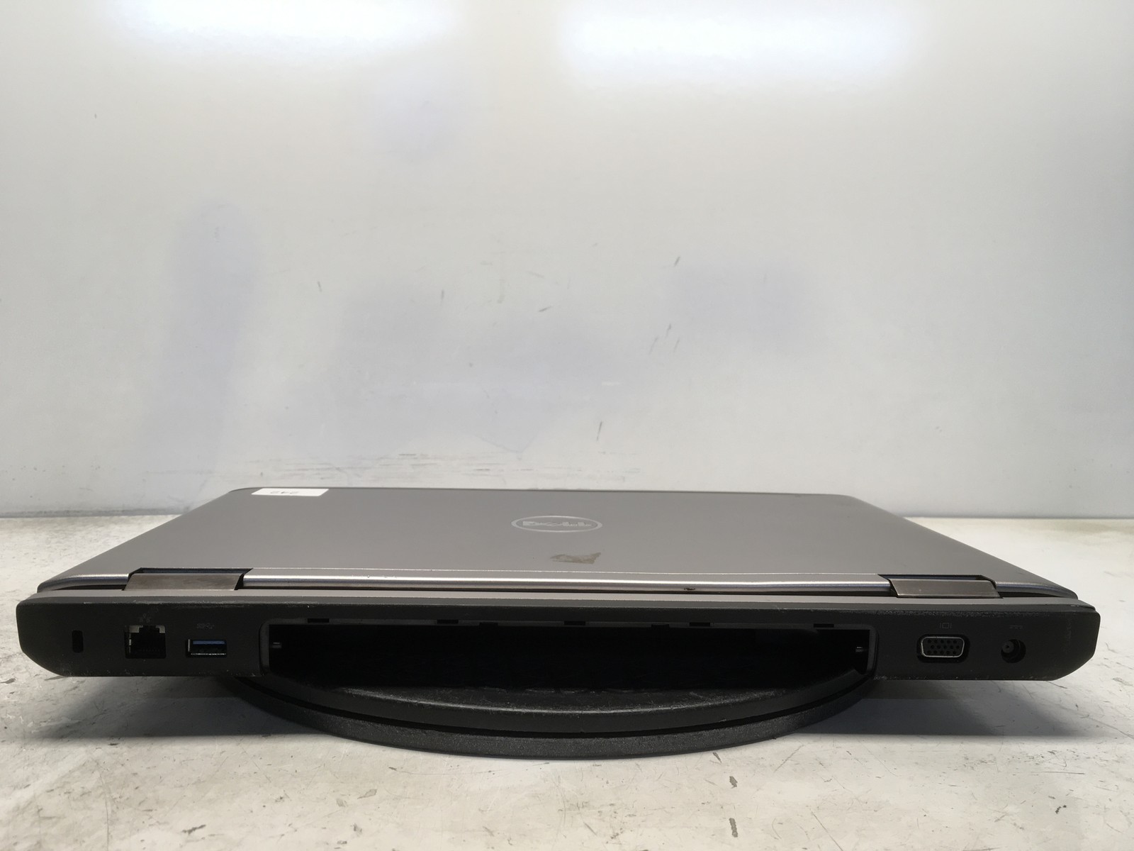 Dell Vostro 3550 Intel i5-2410M 2.3GHz 4 GB NO HDD No Batt