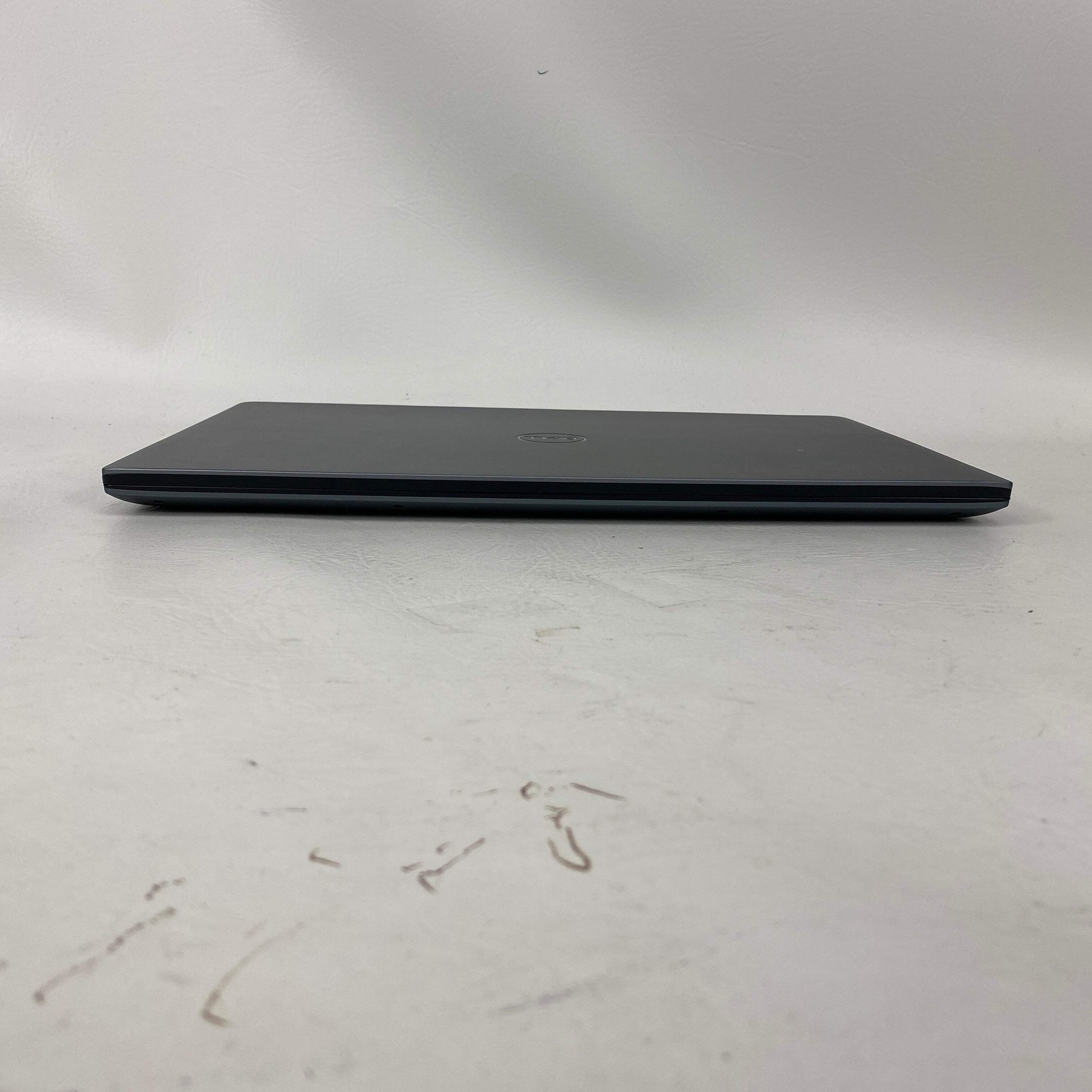 Dell Vostro 5590 15.6″ i7-10510U 1.8GHz 16GB RAM 512GB SSD GeForce MX250