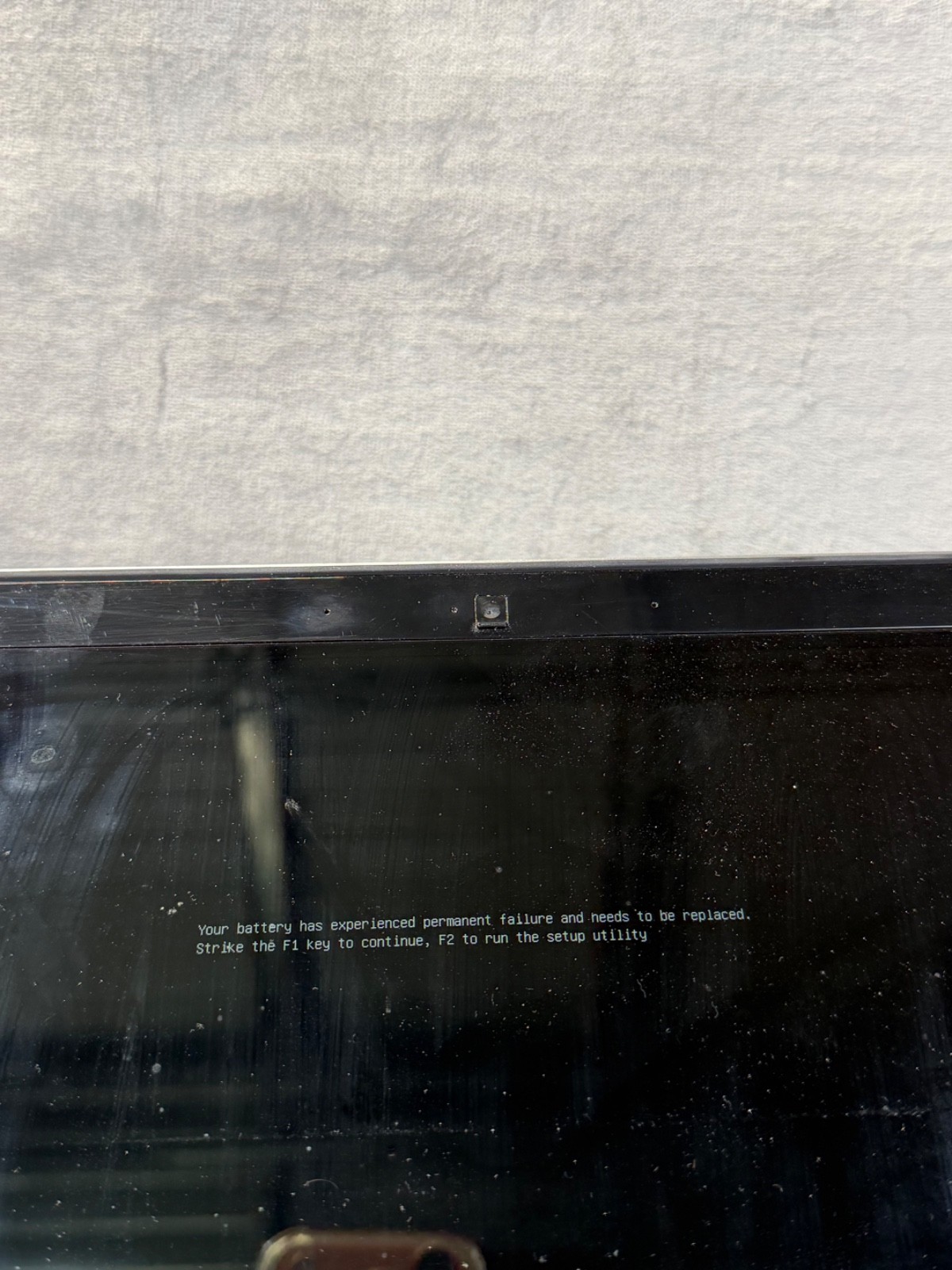 Dell Inspiron 15 7547 Laptop w/ Power Supply ~ Bad Battery Troubles W/ Boot