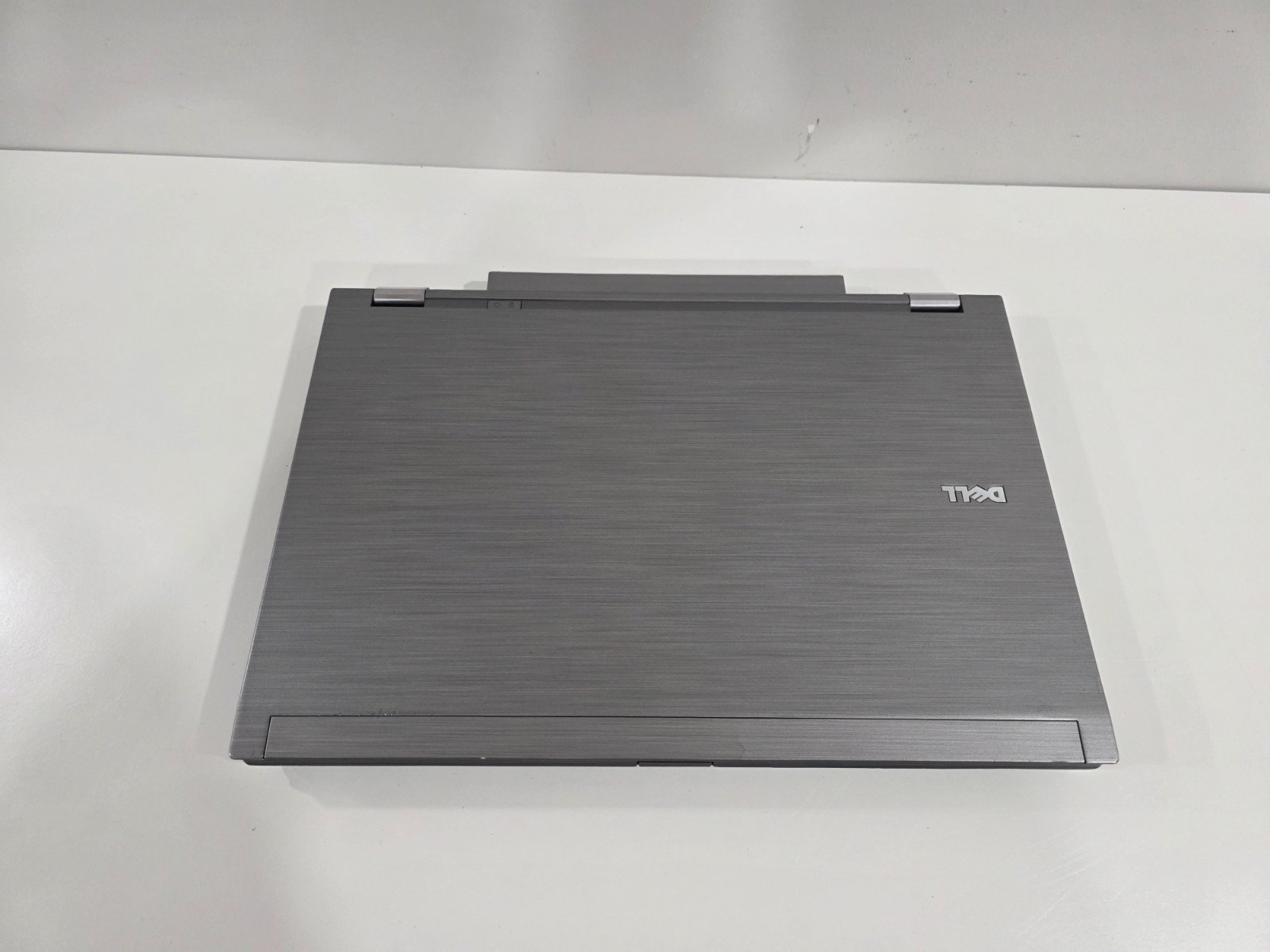 Dell Latitude E6510 Intel Core i5 CPU M 520 4GB Webcam