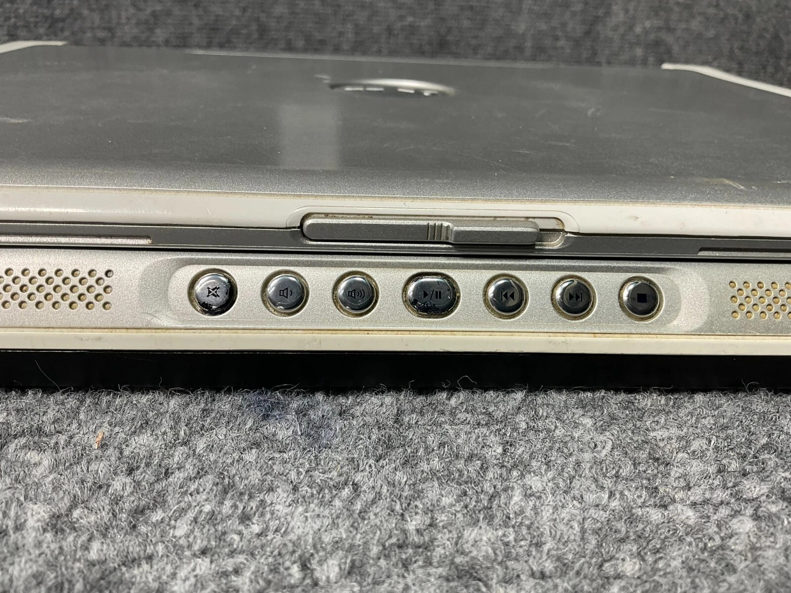 Dell Inspiron 6000 15.4 Intel Pentium Widescreen Parts Only Laptop