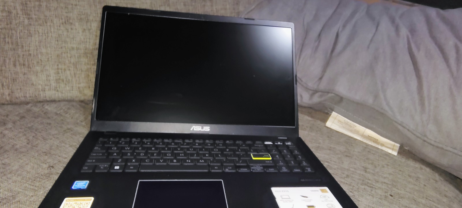 Asus Viveobook 15 Go E510 ***{PARTS ONLY}***