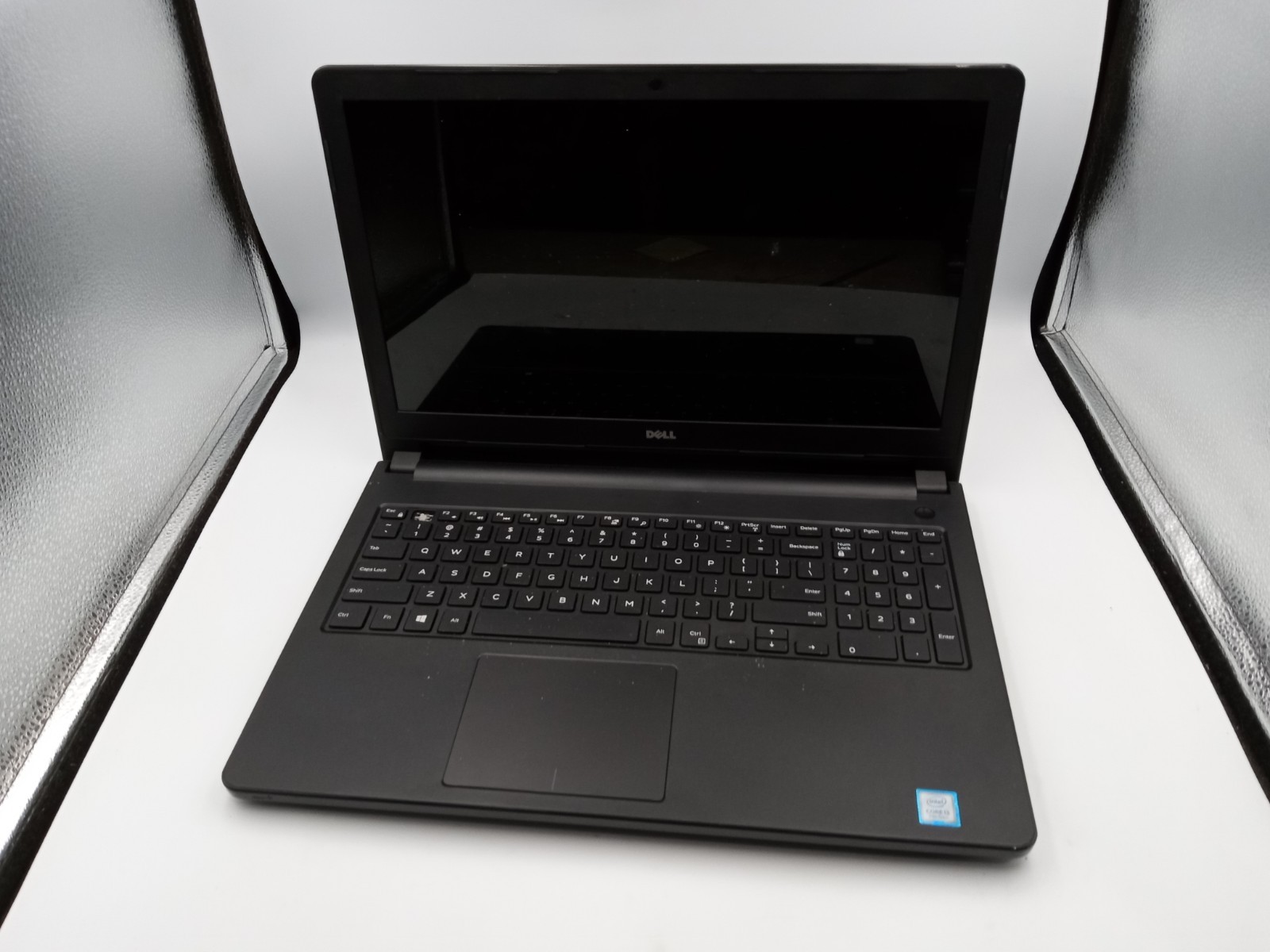 Dell Inspiron 15 5566 Laptop Intel Core i3-7100U – POWERS ON / WON’T BOOT -RR