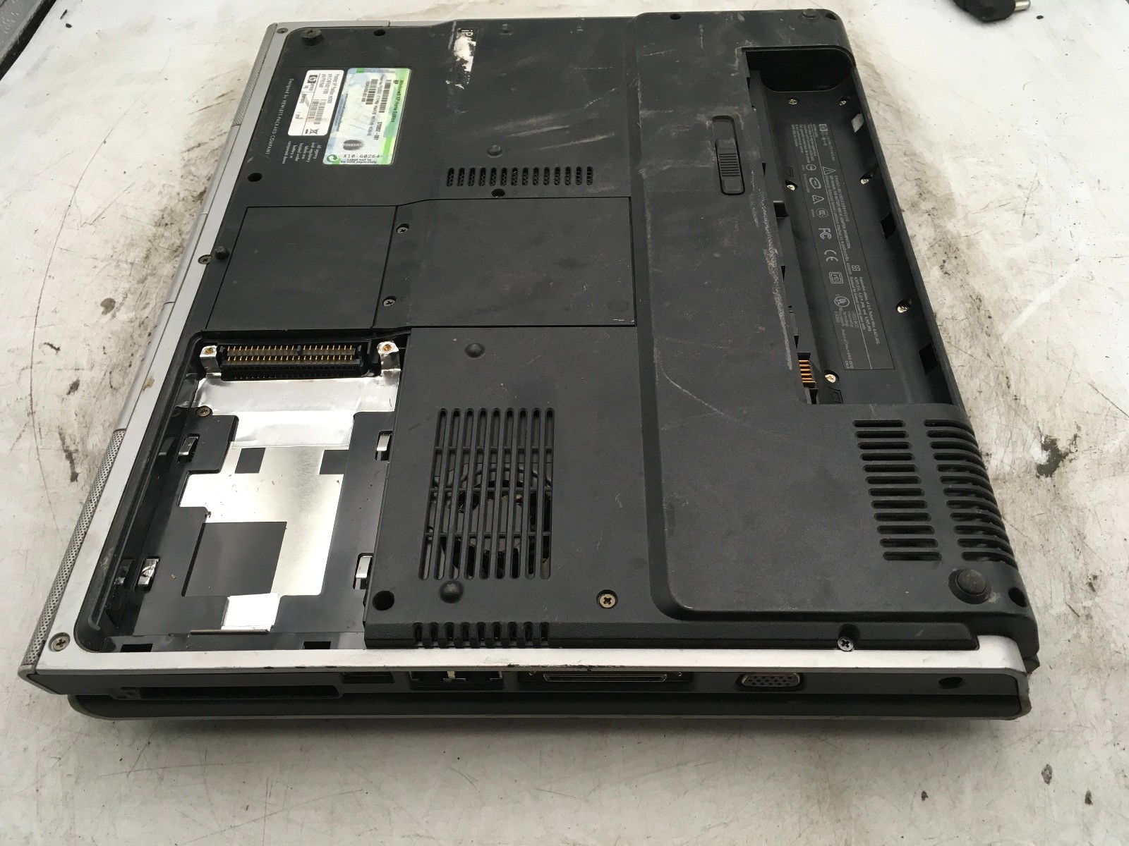 HP PAVILION ZE2000 – BOOTS TO BIOS – AMD TURION 64 – 512MB RAM – READ DESC – BB