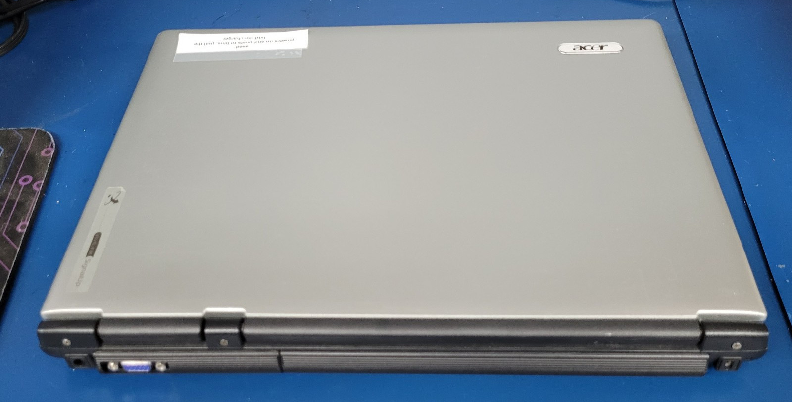 Acer Aspire 3003 LCi Laptop / AMD Sempron 3000 CPU / 640 KB RAM / NO HDD