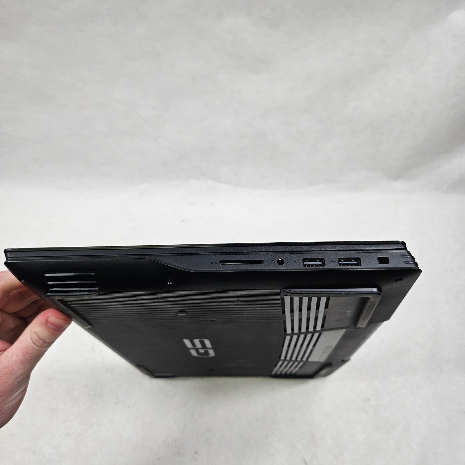 DELL G5 15 5500 i5-10300H @ 2.50GHz 8GB RAM 1TB HDD 128GB NVMe GTX 1650 Ti No OS