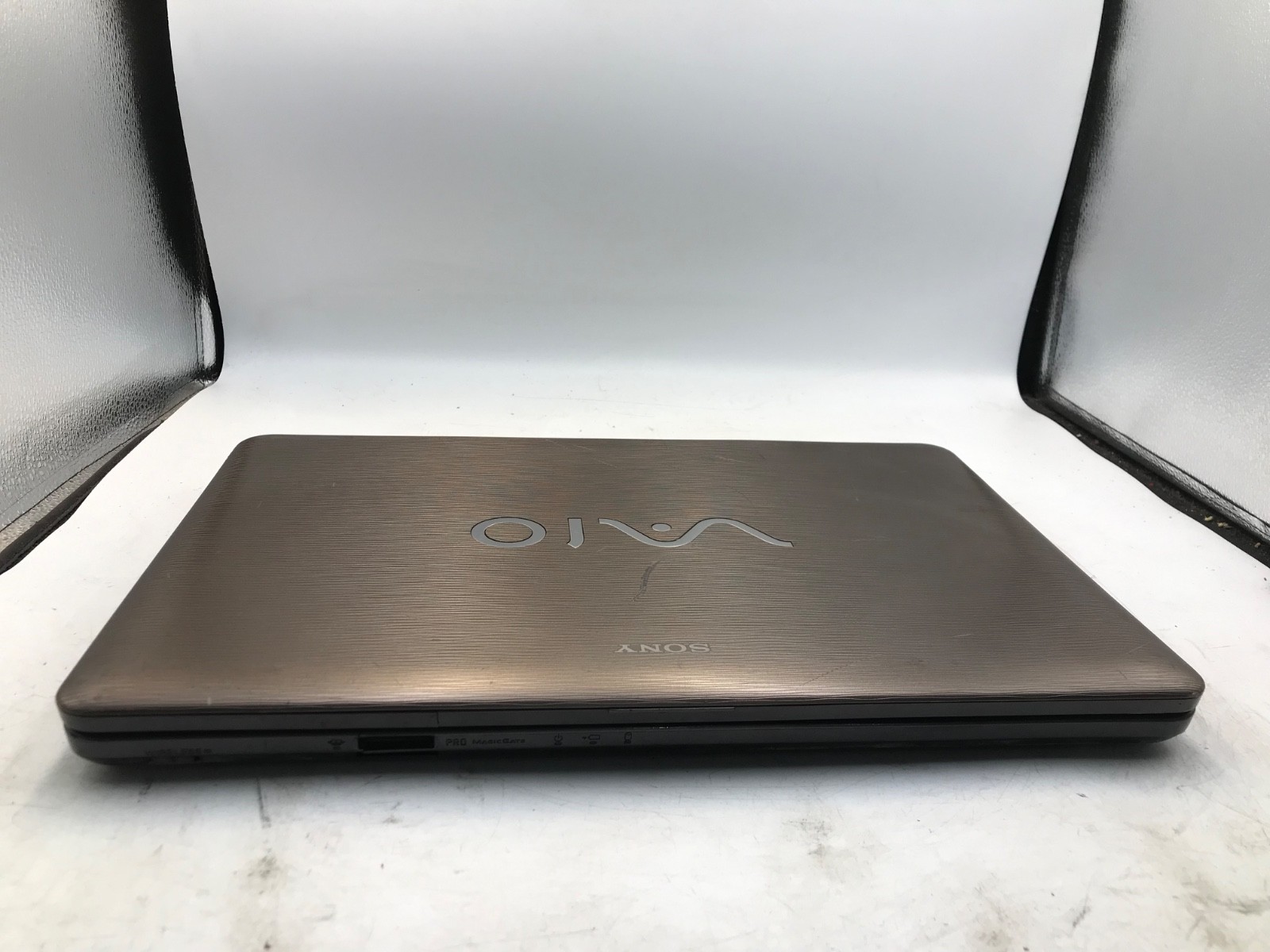 Sony VAIO PCG-7184L Intel Core 2 Duo 15″ -BAD DISPLAY/CRACKED BEZEL -MZ
