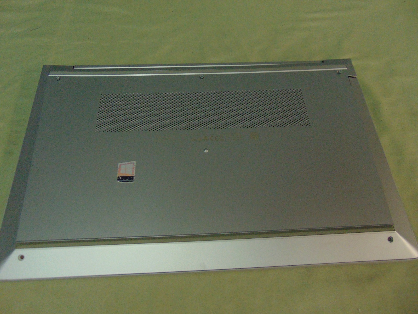 HP ProBook 650 G8 Intel Core i5-1135G7 2.4GHz 8GB/ No HD, OS, Chrgr/ SEE DESCRIP