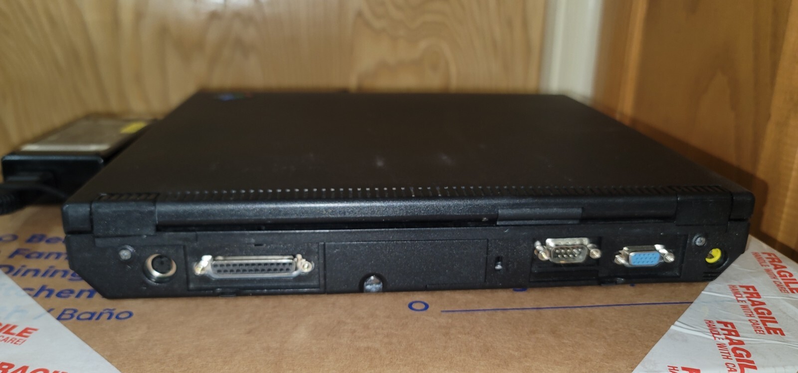 Vintage IBM THINKPAD iSerie Laptop Computer TYPE 2627 Works Exct