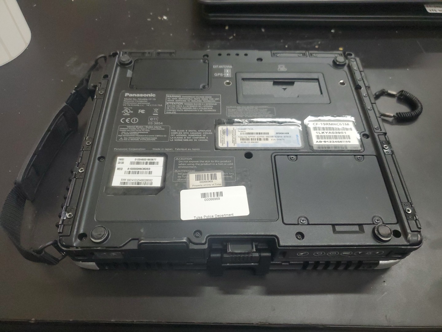 Panasonic Toughbook CF-19, i5-540 @ 1.2GHz, 4GB RAM, NO HD/caddy 6550 Hours
