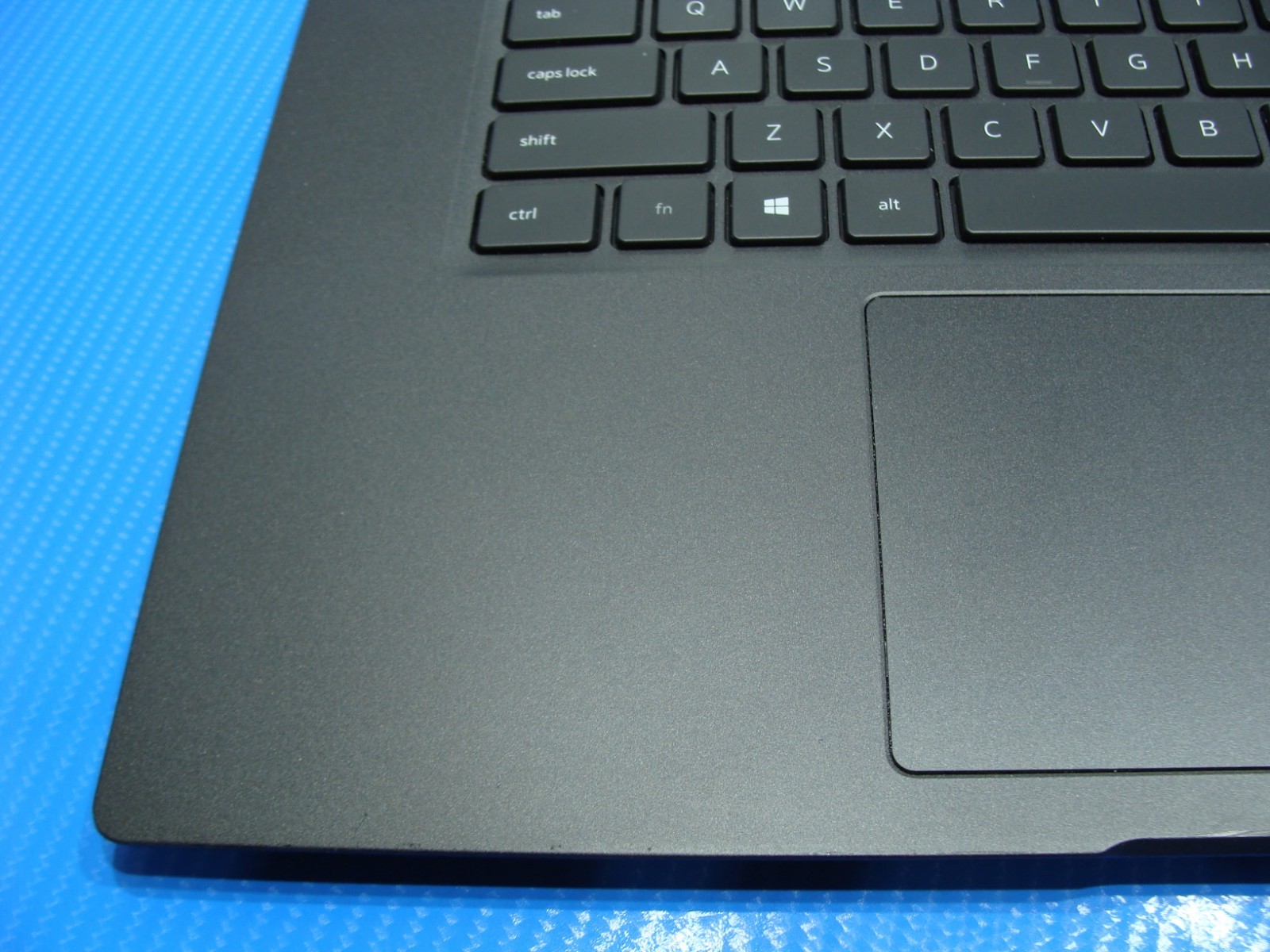 Dell Latitude 7520 15.6″UHD i7-1165G7 2.8GHz 16GB 512GB SSD +PowAd WRTY-10/2026