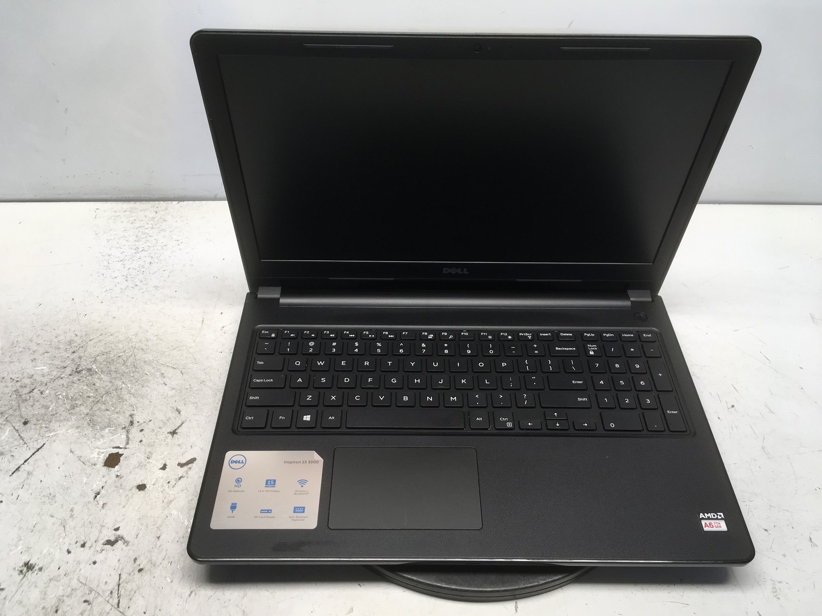 Dell Inspiron 15-3565 AMD A6-9200 2024MHz 4 GB NO HDD No Batt