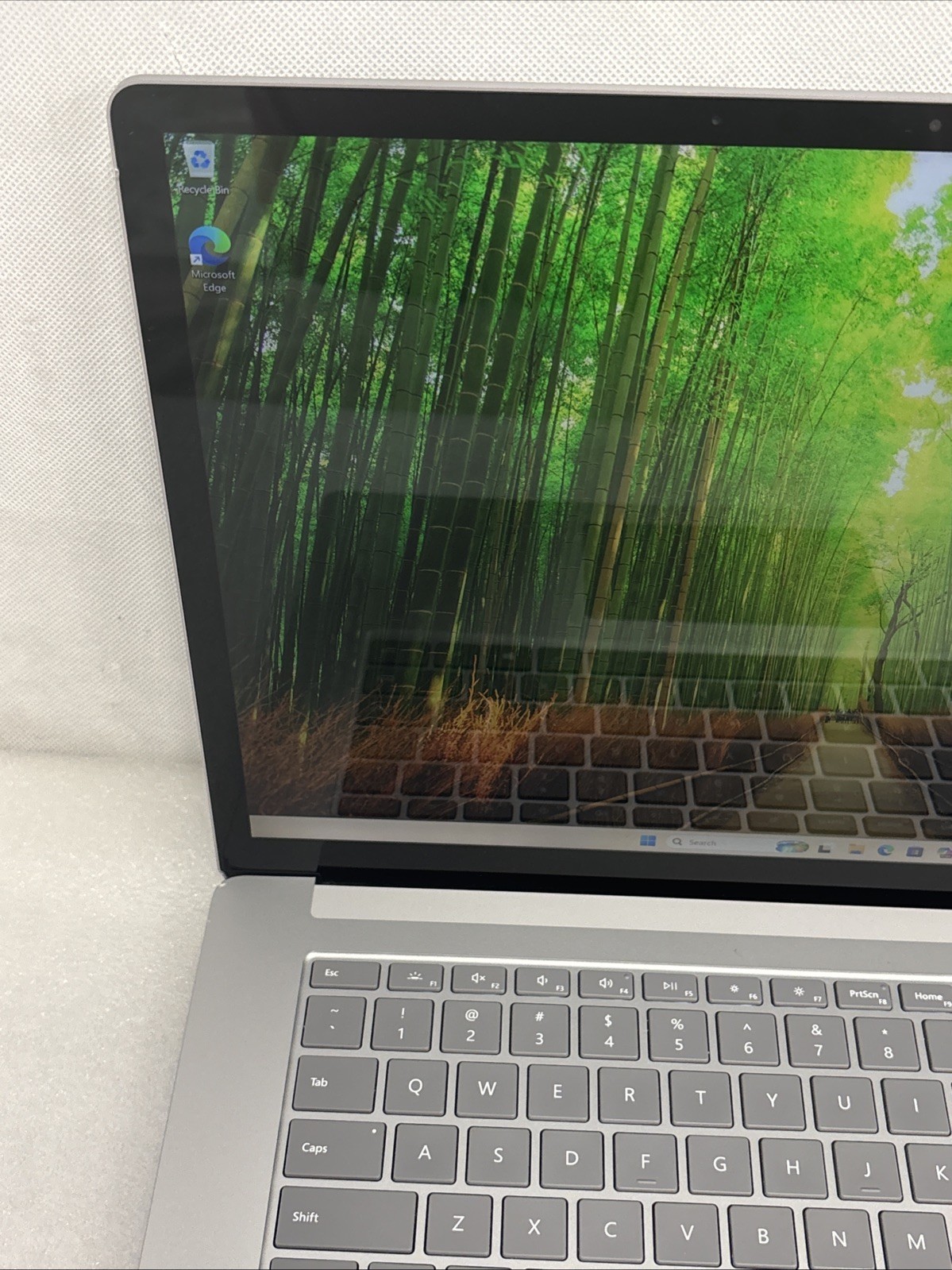 Microsoft Surface Laptop 3 (1872) 15″ 128GB, Intel i5 10th, 8GB – Platinum