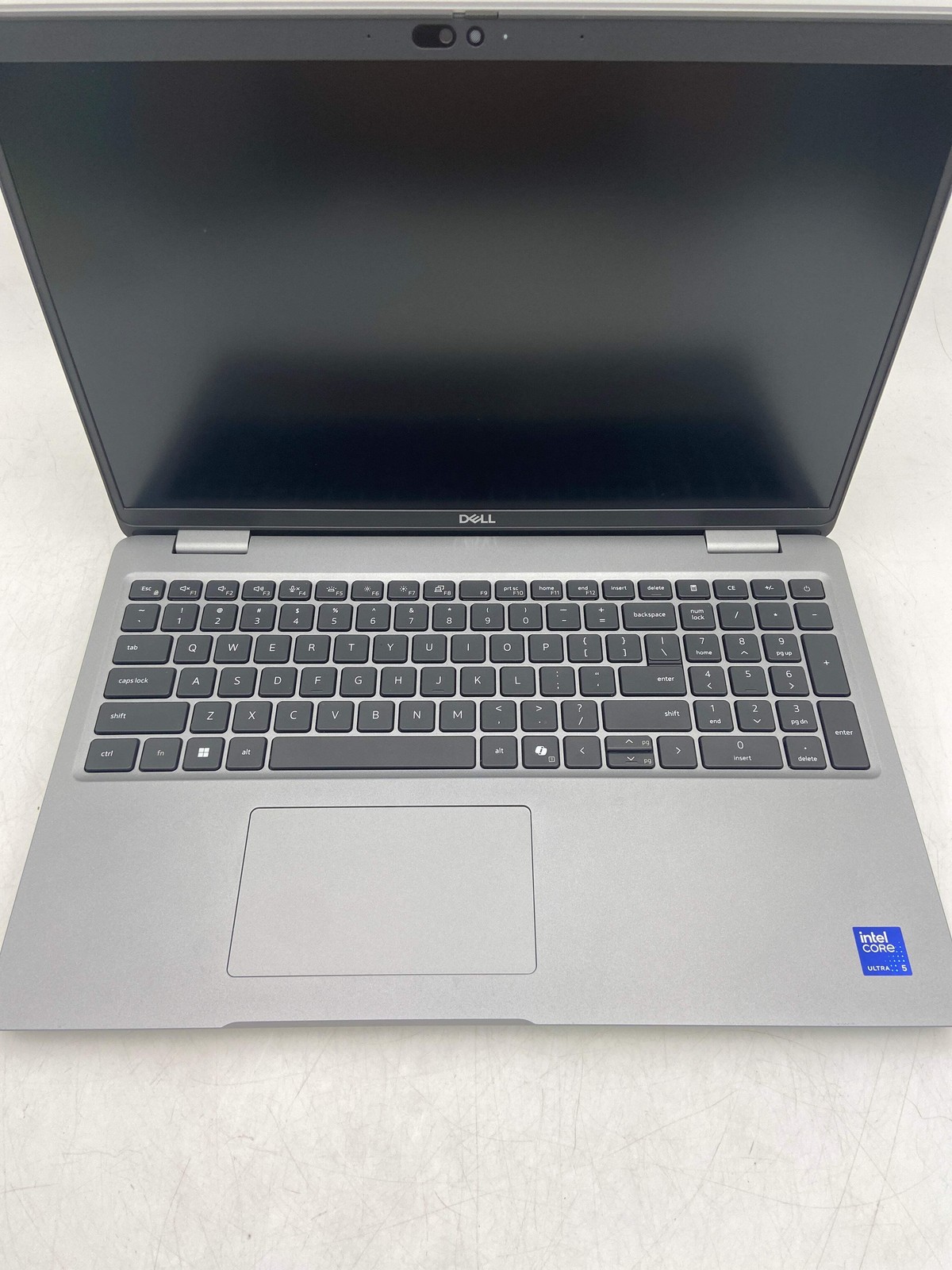 Dell Latitude 5550 15.6″ Intel Core Ultra 5 1920 x 1080 Windows 11 Pro 512GB SSD