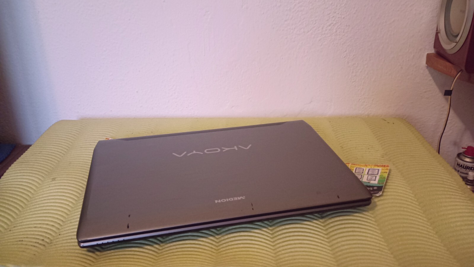 medion akoya p6638 15.6″ i5-3320m 128GB NVME 8gb nvidia 635m 1gb windows 11i