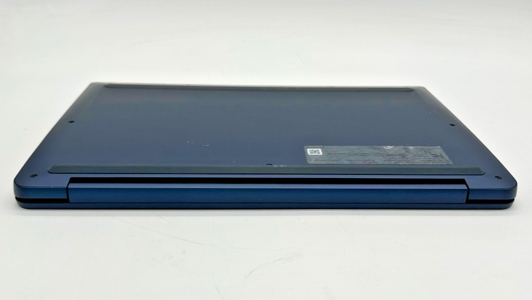 LenovoIP SLIM 3 14” MEDIA TEK KOMPANIO 520 2.06GHZ 64GB eMMC 4GB LPDDR4X BLUE/C