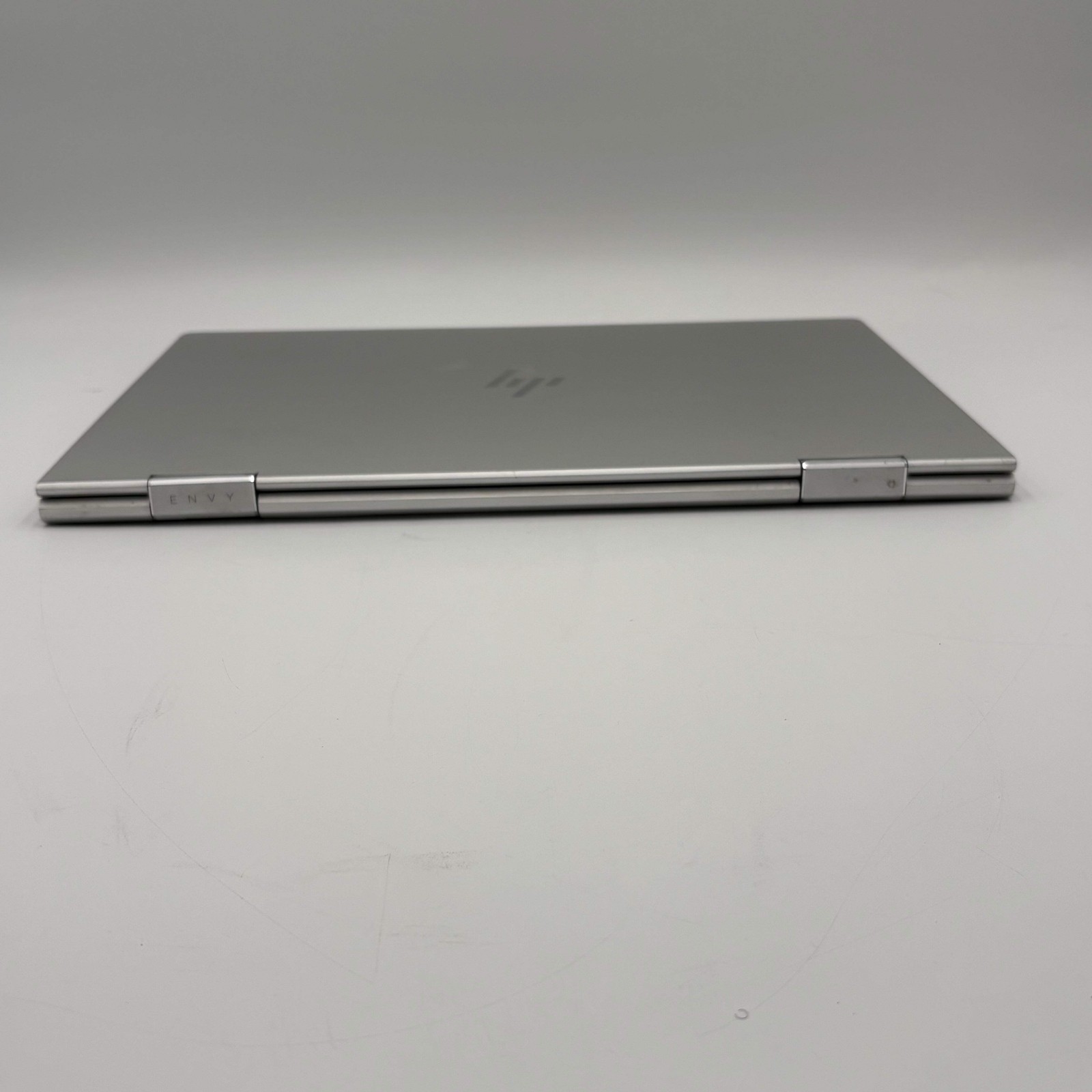 HP Envy x360 15M-DR1012DX 15.6″ i7-10510U 1.8GHz 16GB RAM 512GB SSD