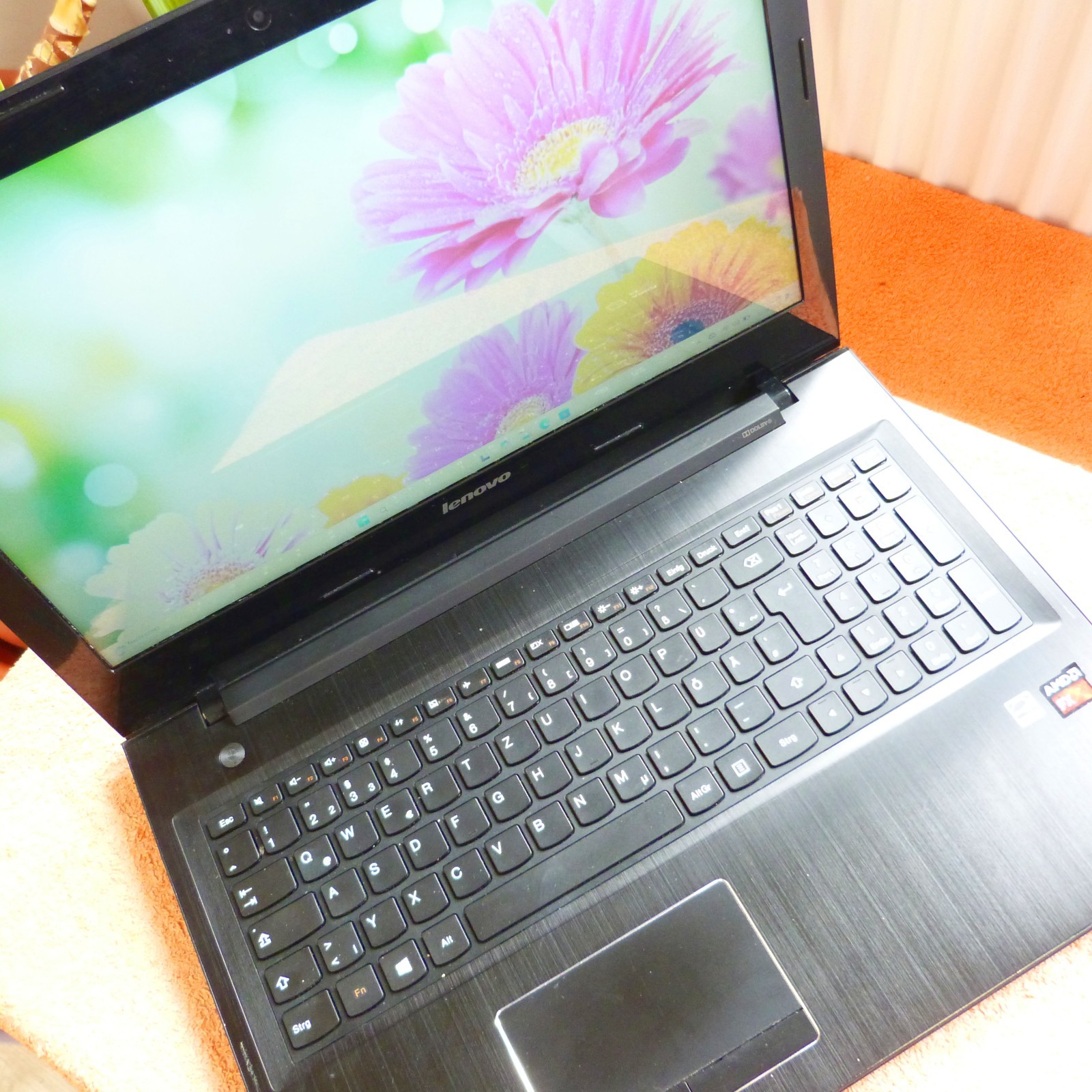 Lenovo Z50 ULTRABOOK 15″ FULLHD l SSD Windows 11 l AMD QUAD CORE l 8GB RAM