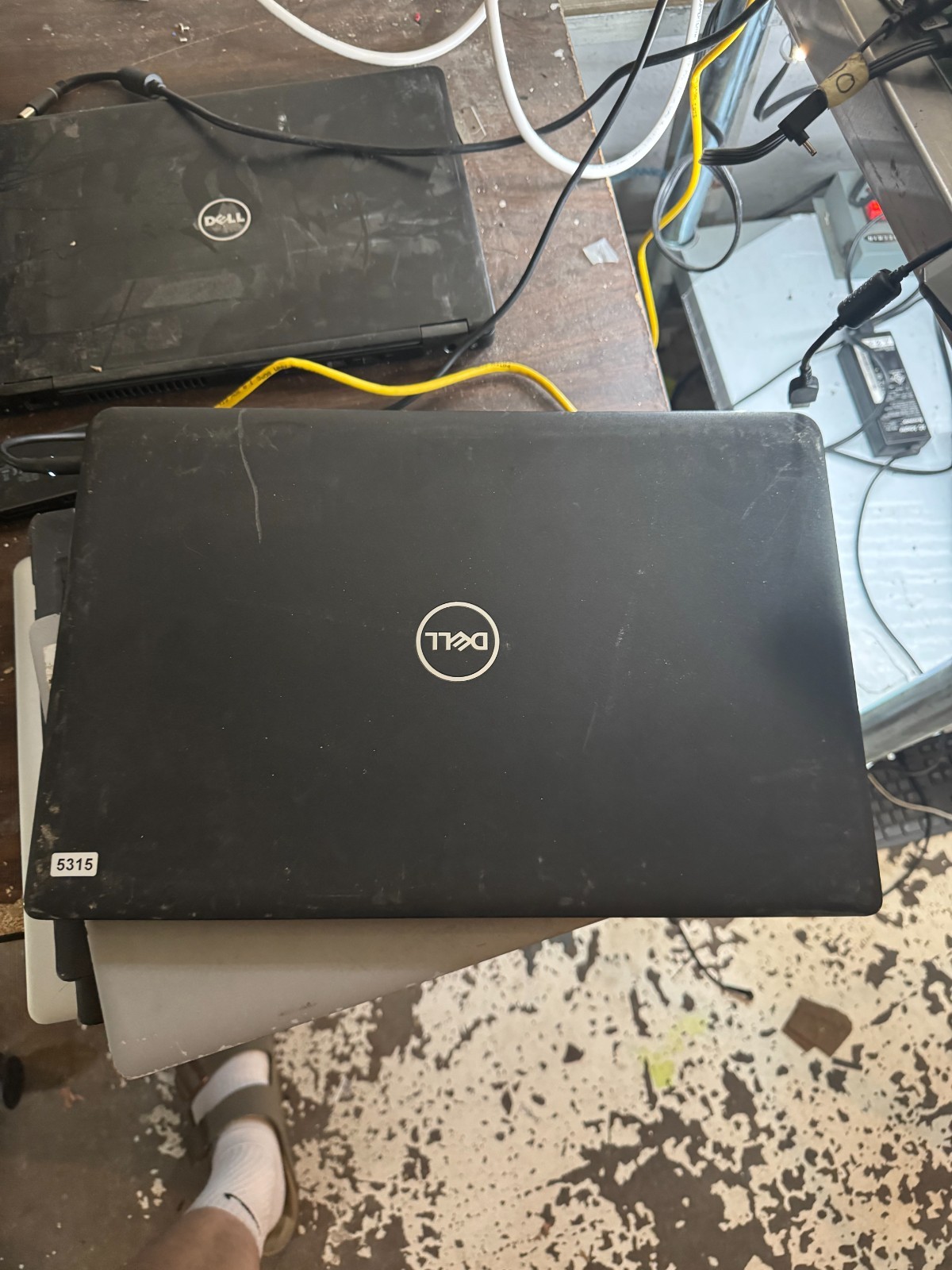 DELL LATITUDE 3500 Intel Core i5-8th Gen Laptop for Parts/Repair #5315