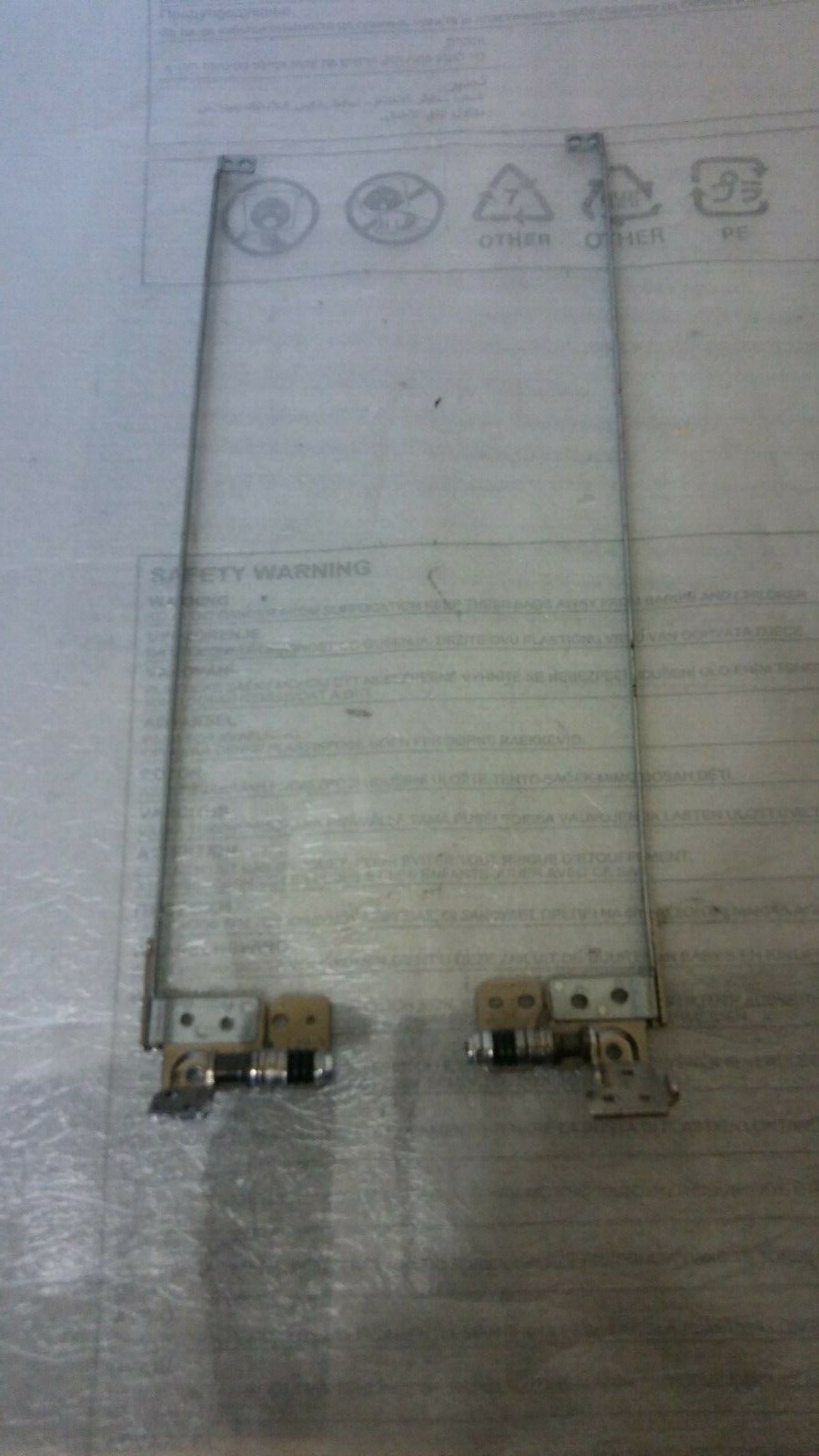 HP PAVILION DV7 4095EB HINGES