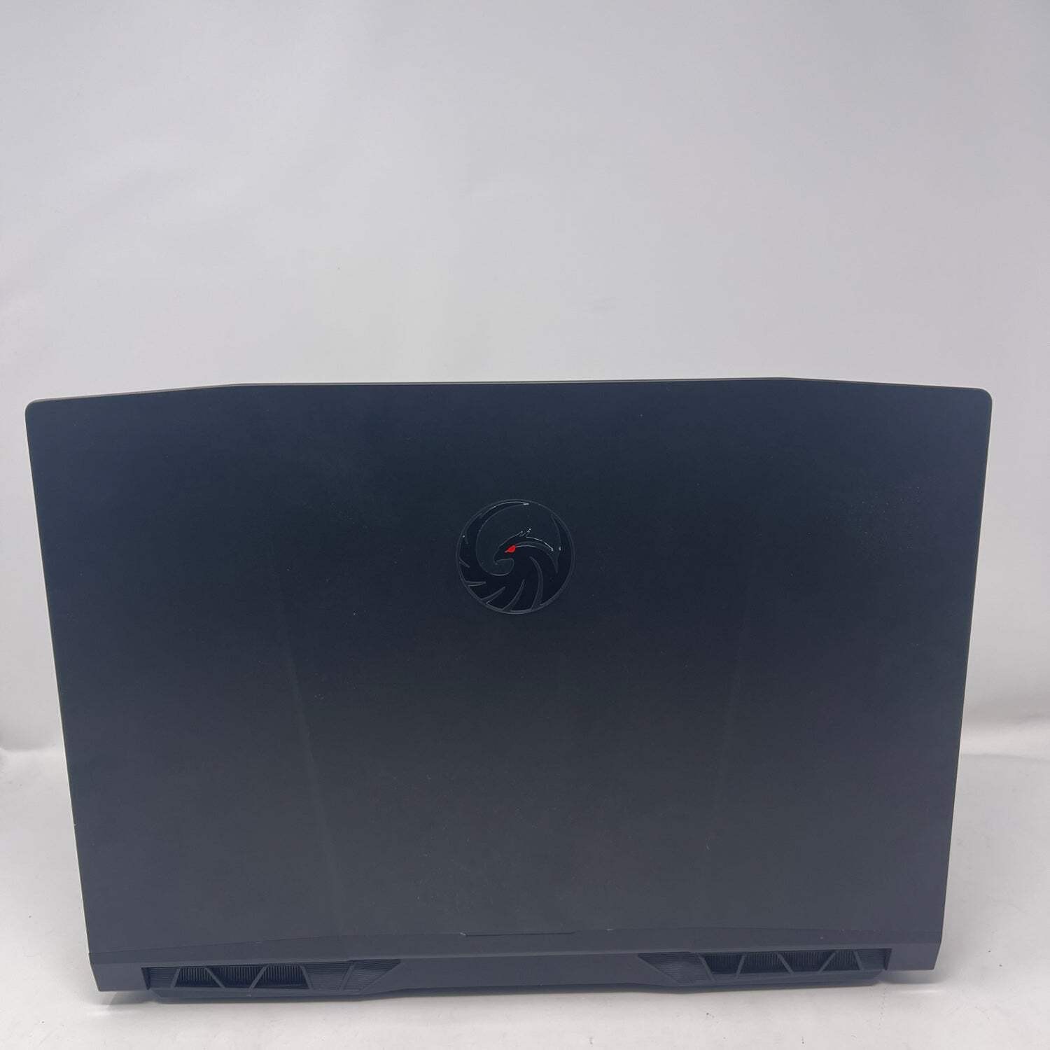 MSI Alpha 15 B5EEK 15.6″ Ryzen 7 5800H 3.2GHz 32GB RAM 1TB SSD AMD RX 6600M
