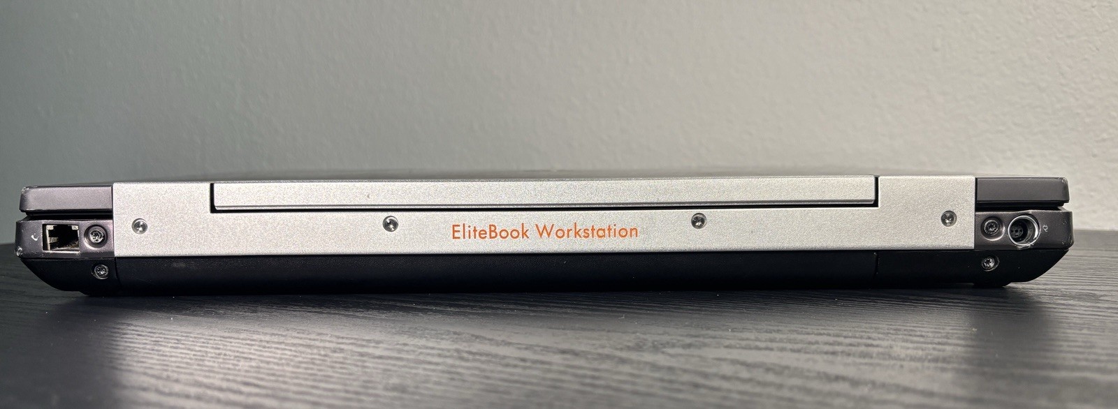 HP EliteBook 8570w Mobile Workstation Intel Core-i7 3740QM, black screen on boot