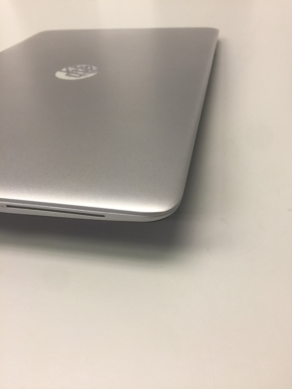 HP EliteBook 850 G3 15.6″ (256GB Core i5 6th gen 2.30GHz 16GB RAM WIN 11 PRO