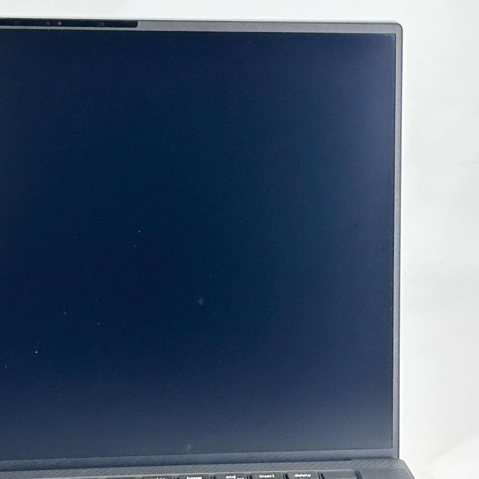 Dell Precision 5570 15 Gray FHD+ 2.4 GHz i7-12800H 16GB 512GB SSD RTX A1000 Good