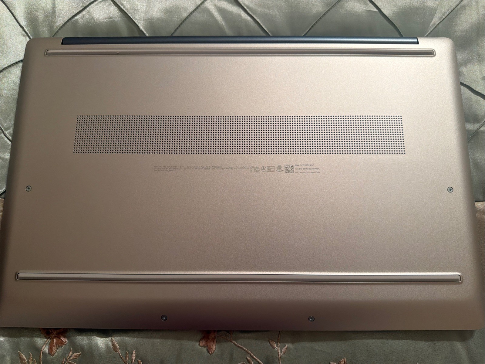 HP 17-CN0613DS 17.3 4GB 128GB SSD N4120 1.1GHz WIN 11 Moonlight Blue BRAND NEW!!