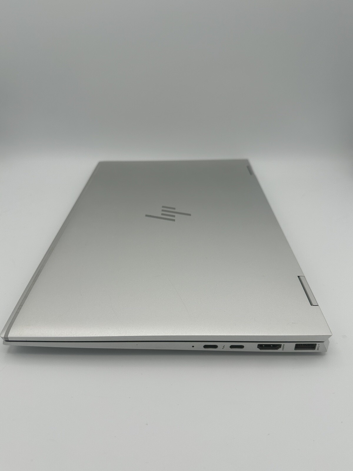 HP EliteBook x360 1040 G7 14″ (256GB SSD, Intel Core i5 10th Gen., 1.70 GHz,…