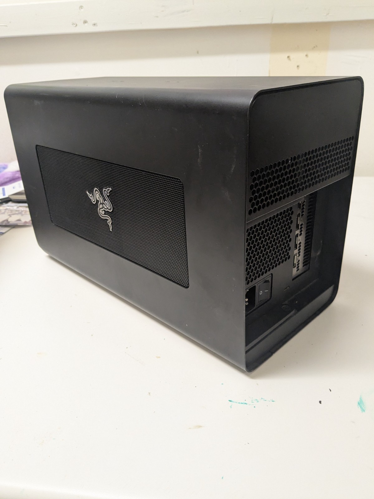 Razer Core X With Radeon Vega 64 External GPU Graphics Enclosure – Black Tested