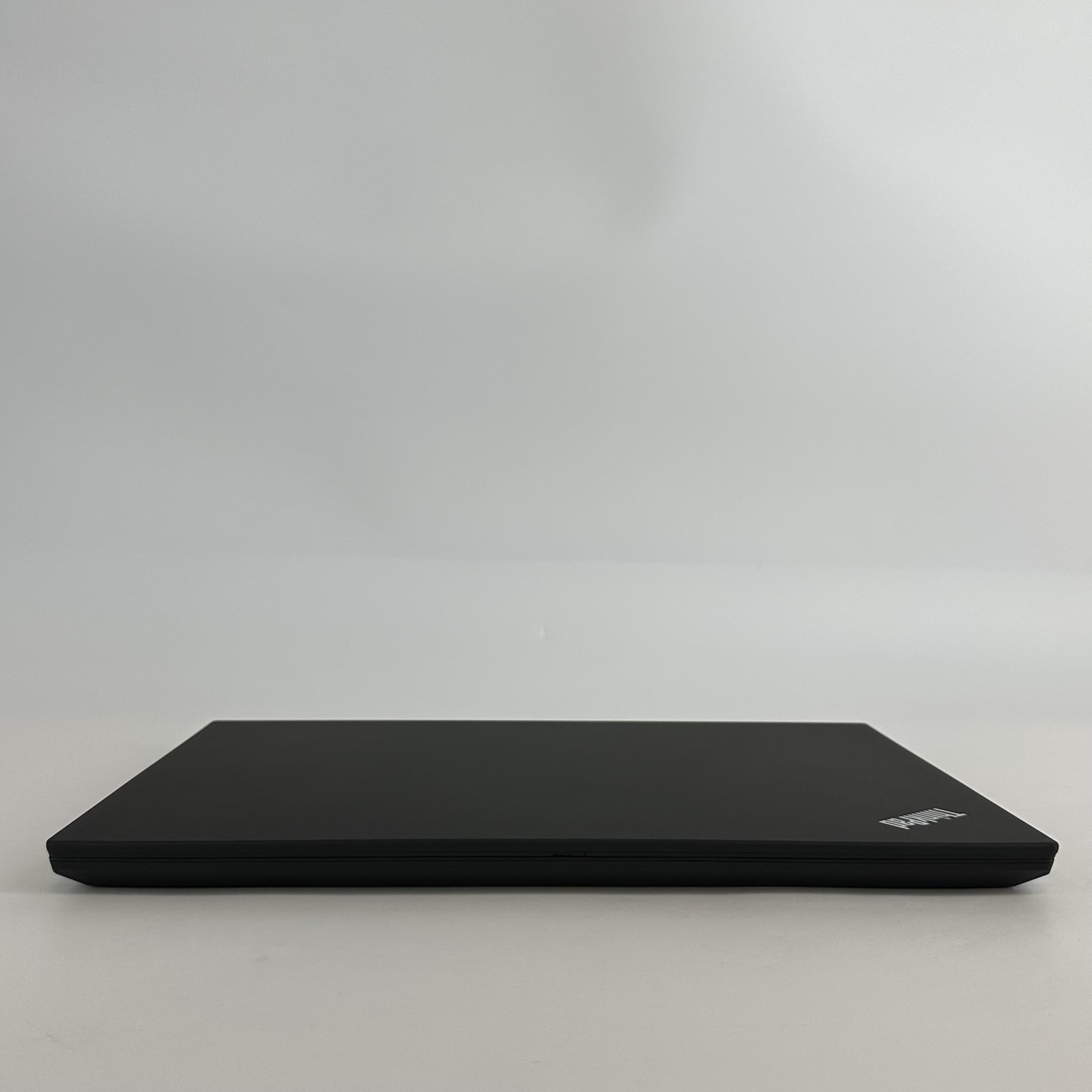 Lenovo ThinkPad T15 Gen 2 FHD i5-1135G7 2.40GHz 16GB 1TB SSD Very Good