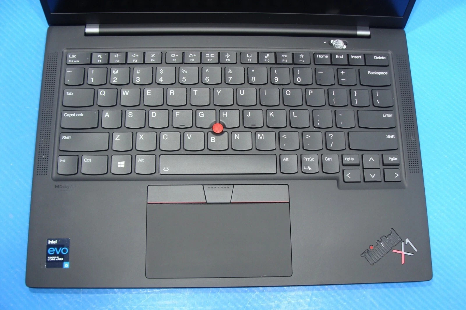 Lenovo ThinkPad X1 Carbon 9th i5-1145G7 16GB/ 512gb SSD WIN 11/ No Charger