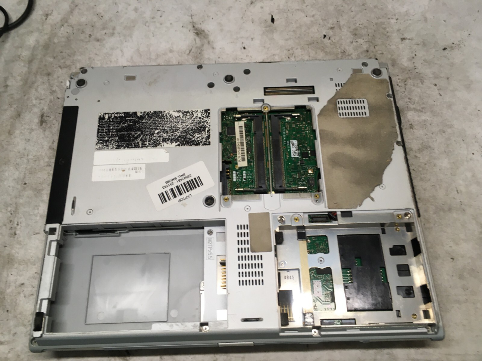 Fujitsu Lifebook T4220 [AS IS] Intel Duo Core T7300 @ 2 GHz