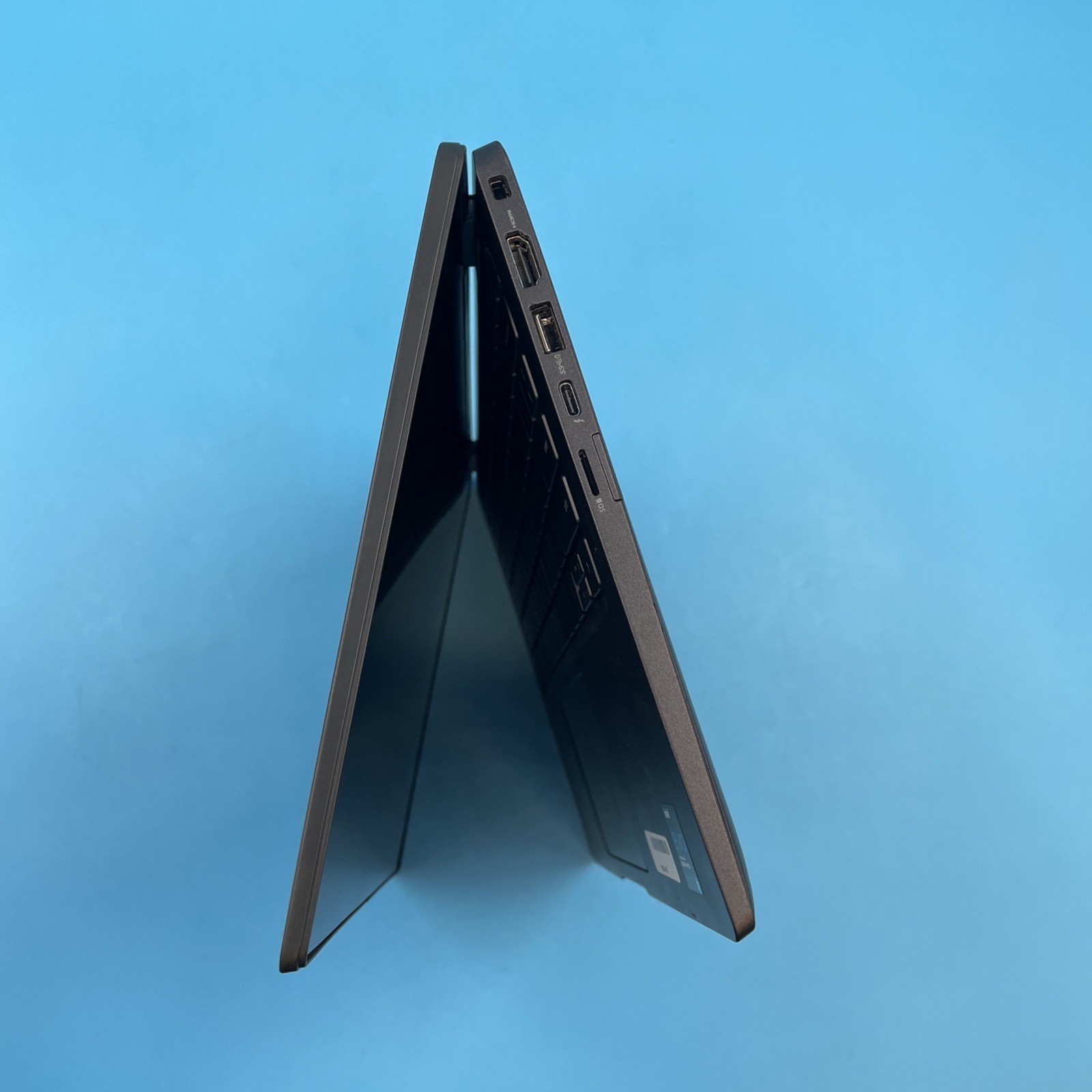 Dell Latitude 7420 | i7-1185G7 | 16GB RAM | NO DRIVE | NO OS | 77% BATTERY