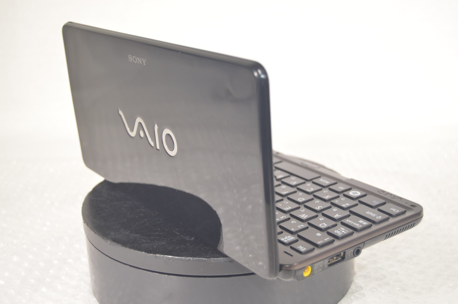 Sony VAIO VGN-P91S Type P Intel Atom Z550 2GHz RAM 2GB Pocket PC Excellent