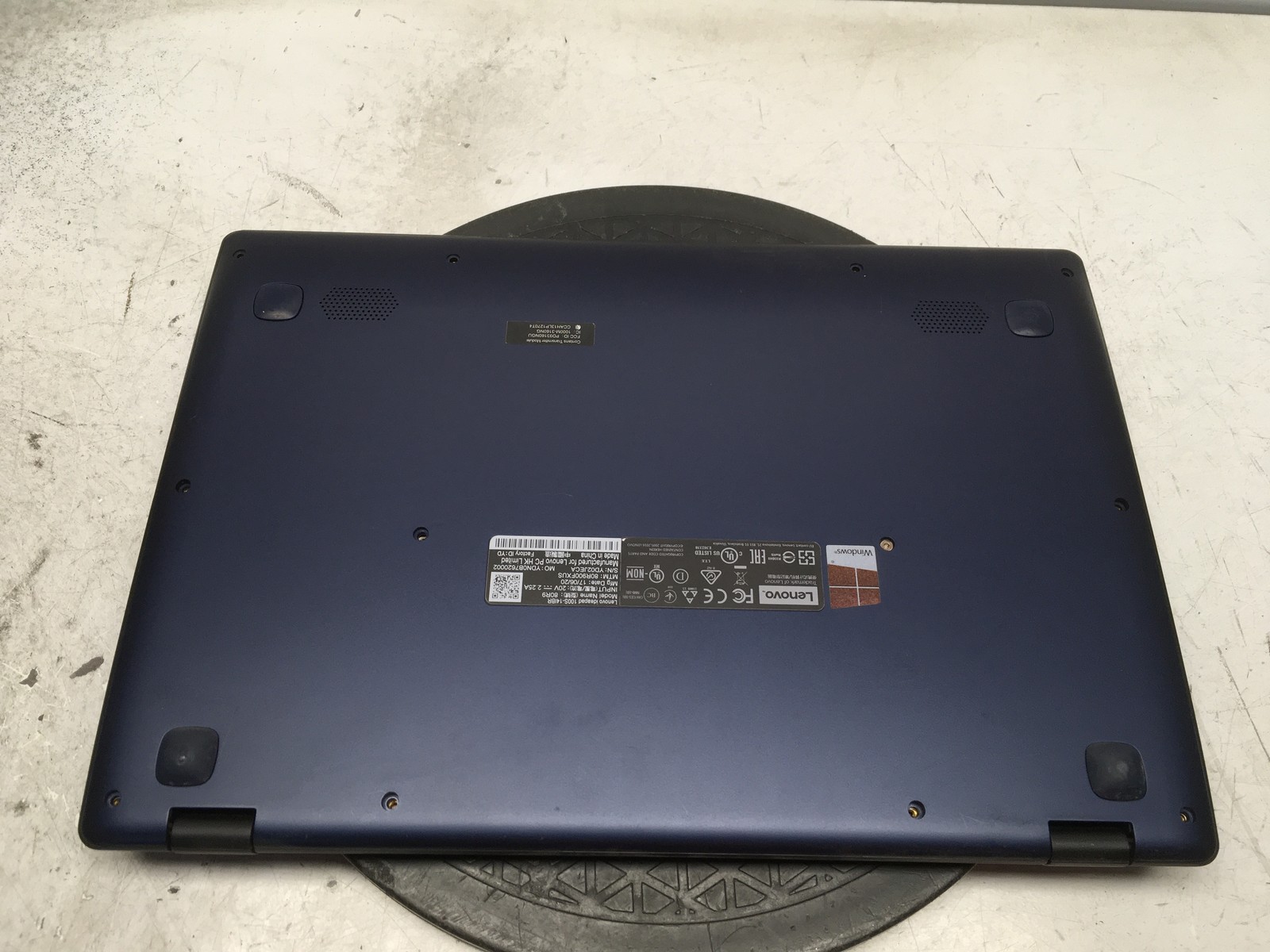 Lenovo IdeaPad 100S-14IBR Intel Celeron N3060 1.6GHz 2 GB NO HDD No Batt
